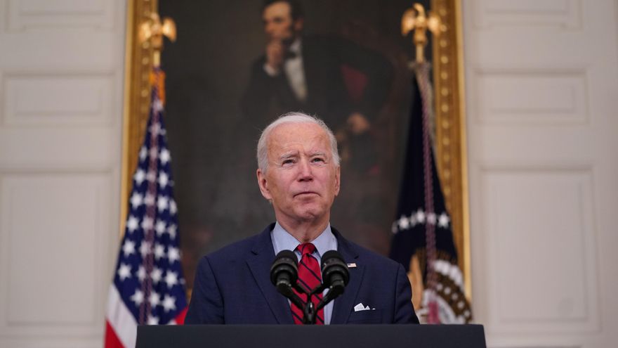 El presidente estadounidense, Joe Biden, habla en conferencia de prensa sobre el tiroteo en Boulder (Colorado), en la Casa Blanca en Washington (EE.UU.), hoy 23 de marzo de 2021. EFE/EPA/Stefani Reynolds