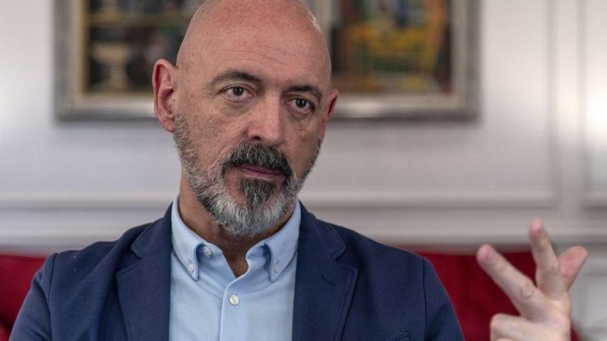 La campaña sucia de apoyo al rector Goyache en las últimas horas de votación en la Complutense