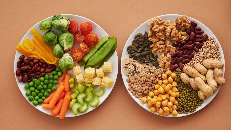 Cómo combinar alimentos con proteínas vegetales, según un nutricionista: "Puedes obtener todo lo necesario en una dieta vegana"