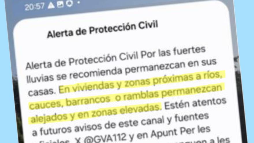 El Es-Alert que recomendaba subir a "zonas altas" no se envió hasta casi las 21.00, tras la llegada de Mazón al Cecopi