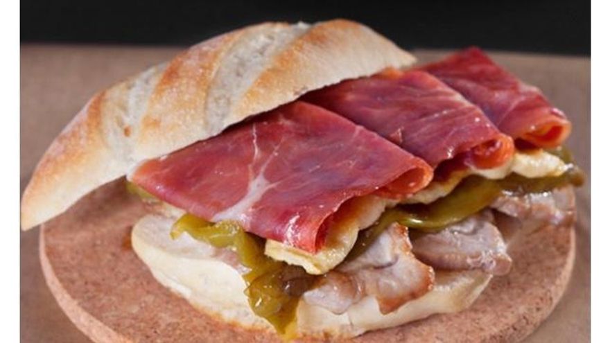 Chapata Super Serranito