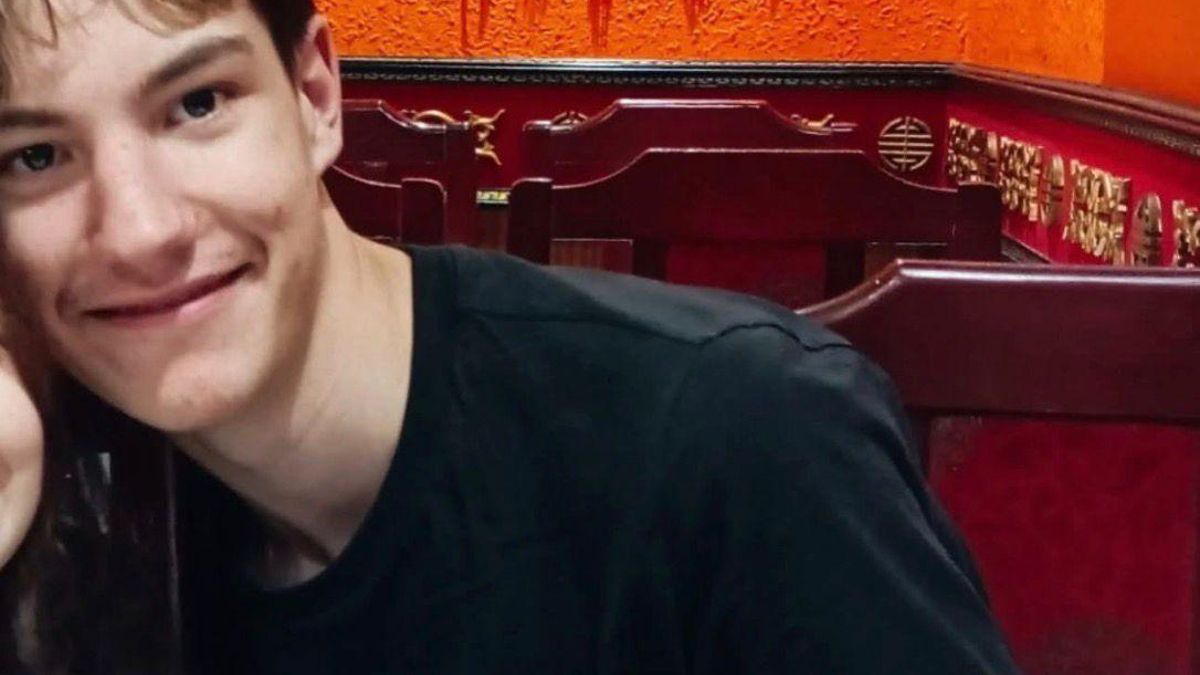 Aparece sano y salvo el chico de 17 años desaparecido al salir del instituto en Mieres este jueves