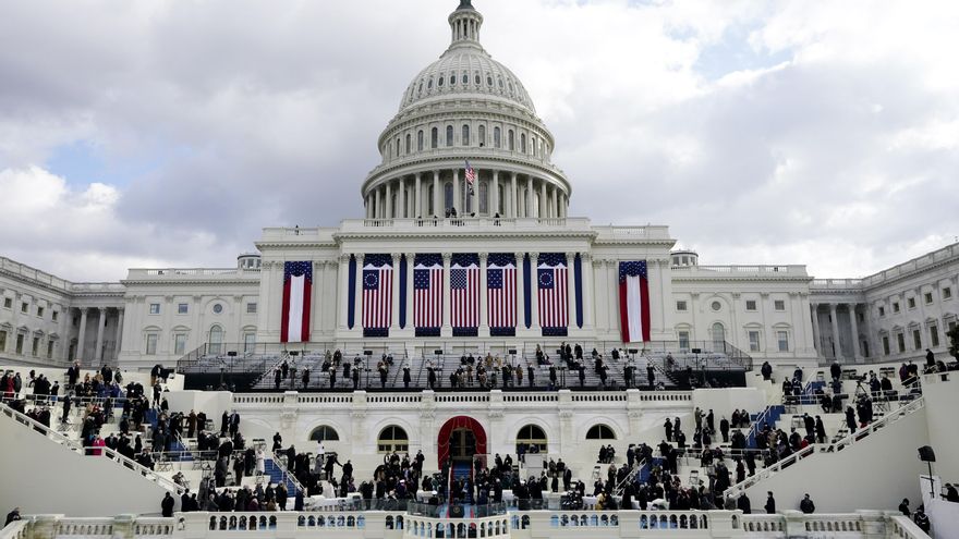 El Capitolio, asaltado el pasado 6 de enero por simpatizantes de Donald Trump, preparado para la toma del cargo de Biden y Harris