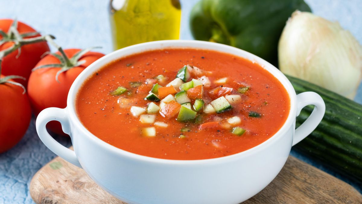 Un riquísimo gazpacho, ideal para comenzar la semana