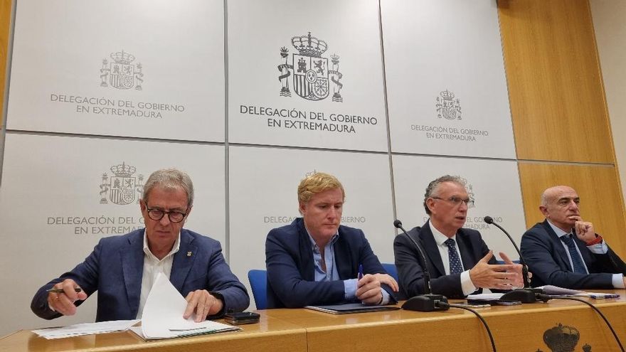 Acuerdo para retirar el nenúfar mexicano en Badajoz, aunque con fondos europeos y del Gobierno