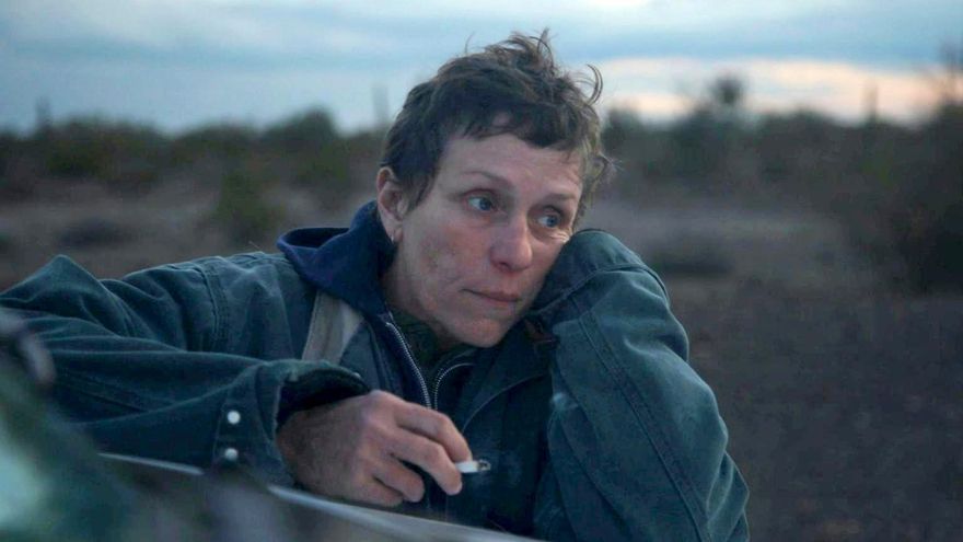 Sin trabajo ni jubilación: 'Nomadland' y la vida sobre ruedas como respuesta ante un sistema capitalista fallido