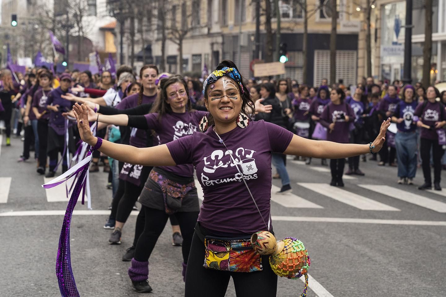 Manifestación feminista por el 8M en Santander. | JOAQUÍN GÓMEZ SASTRE