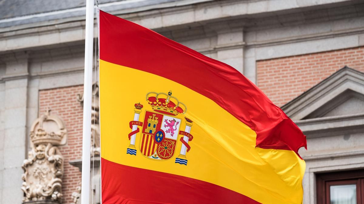 Valladolid instalará una bandera de España de 150 metros cuadrados "para simbolizar el compromiso con la lucha contra el cáncer"