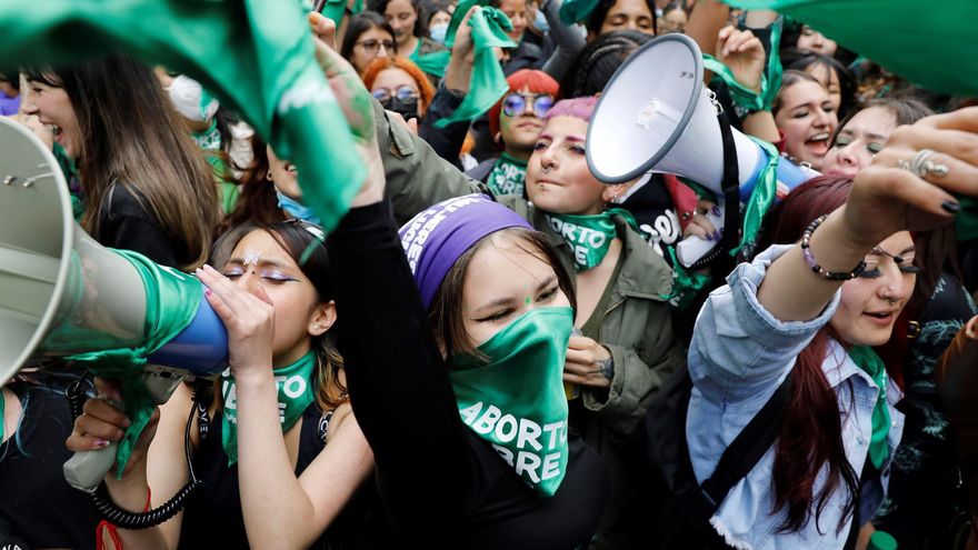 Colombia despenaliza el aborto hasta las 24 semanas