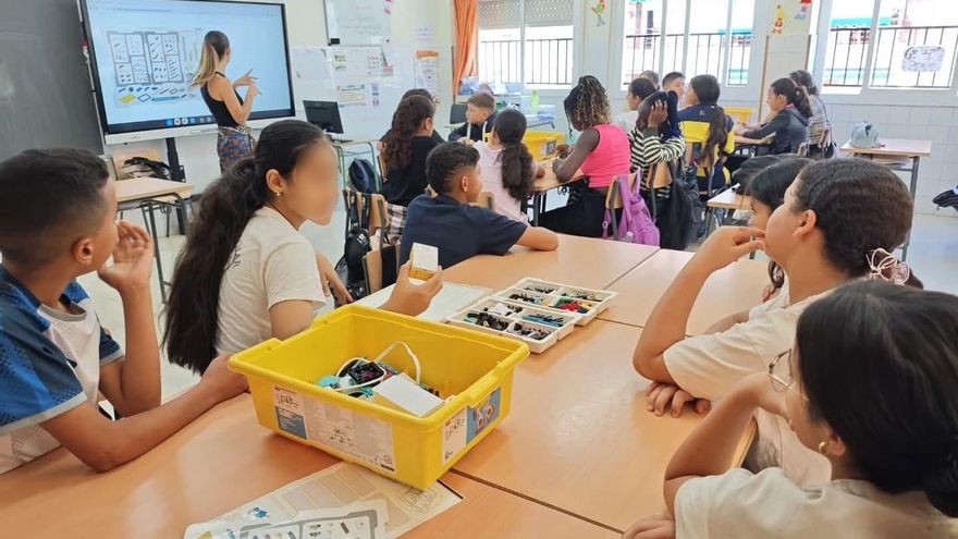 Educación confirma que la Región de Murcia abandona el programa de lengua árabe tal y como exigió Vox