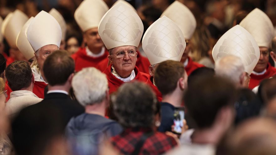 La influencia de Juan Pablo II puede marcar la elección del próximo Papa, tres cónclaves después
