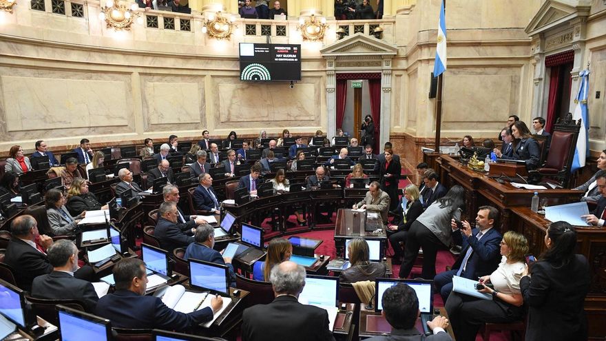 El oficialismo enfrenta el desafío de sostener el quórum en la votación del articulado para que la ley Bases no caiga