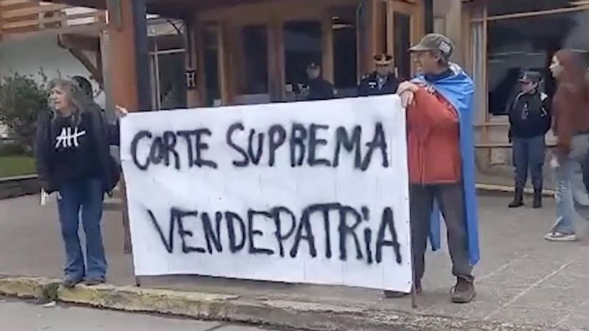 ATE escrachó a los jueces de la Corte Suprema por el fallo sobre la Ley de Tierras