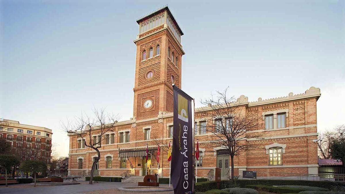 El Ayuntamiento de Madrid da orden de desalojo a Casa Árabe del edificio de Retiro que le cedió