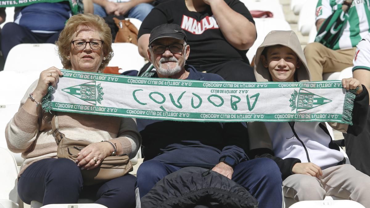 Grada Blanquiverde del Córdoba CF - CD Leganés
