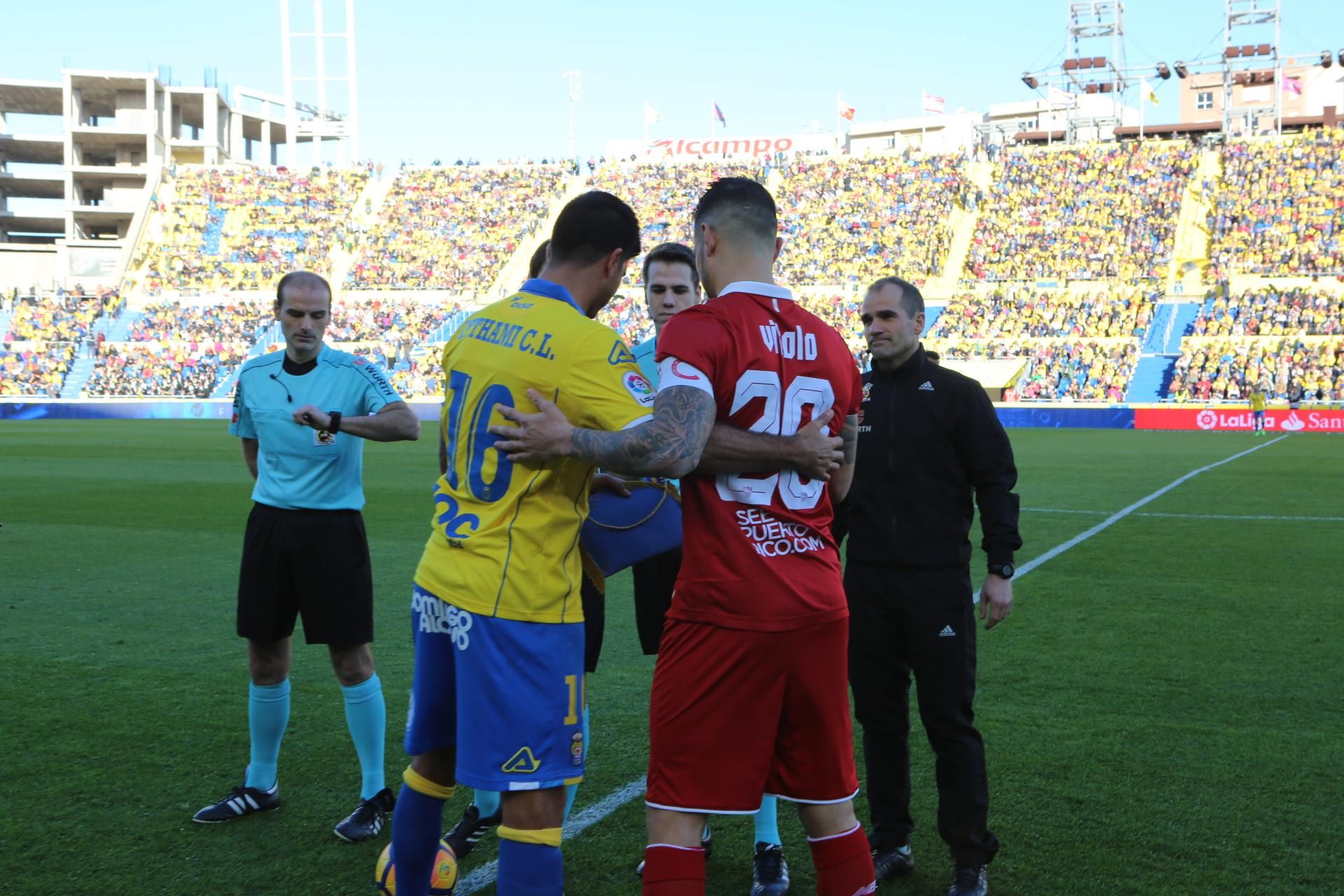 Imagen del partido entre la UD Las Palmas y el Sevilla FC. Alejandro Ramos.
