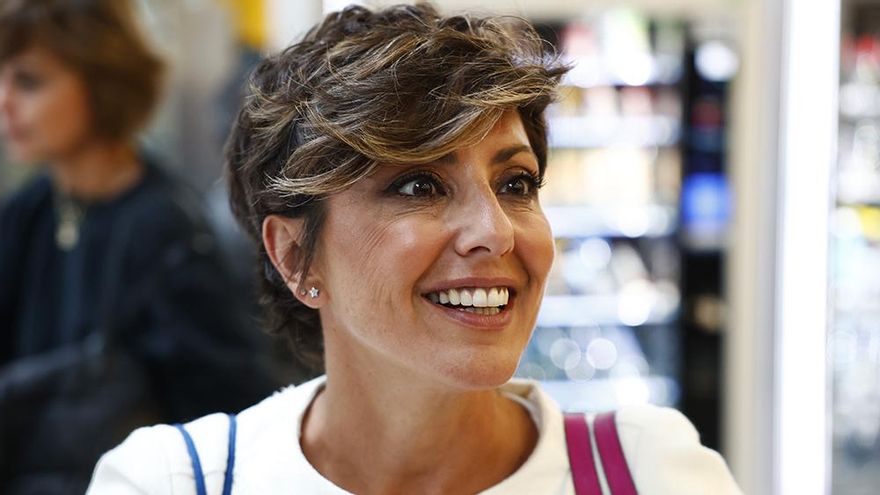 Sonsoles Ónega fue protagonista en Telecinco por 'Socialité': "Un poco de Royal salseo"