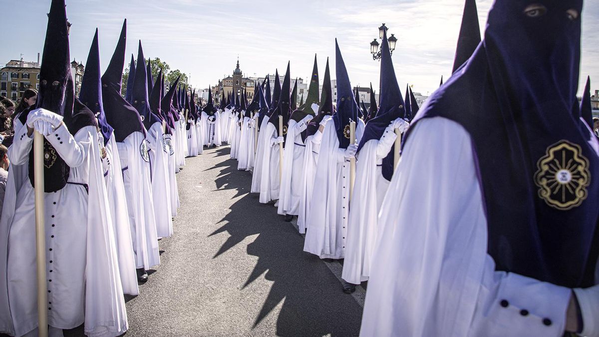 Nazarenos de Nuestro Padre Jesús de las Penas