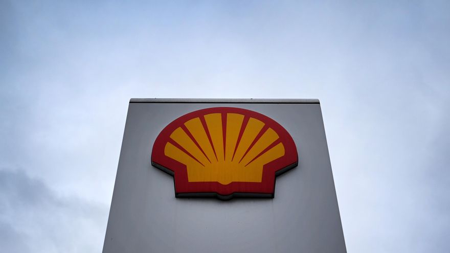 Shell se desprende de sus inversiones con la rusa Gazprom EFE/EPA/ANDY RAIN