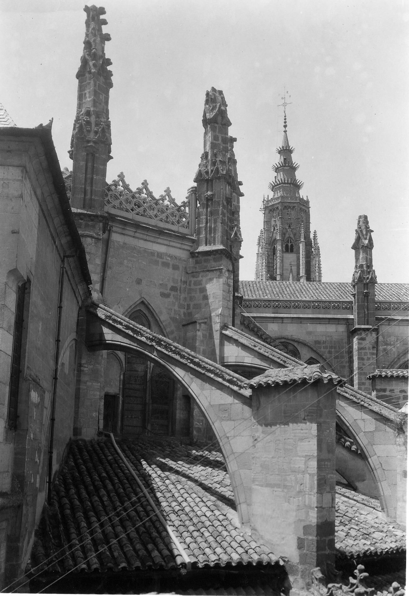 Arbotantes de la Catedral de Toledo. Años 60.