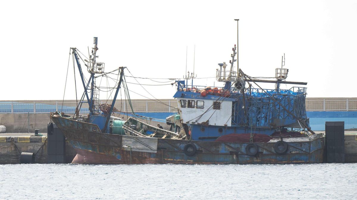 Una veintena de personas llega a Fuerteventura en un posible pesquero patera