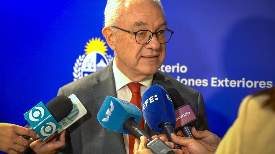 Uruguay rubrica un acuerdo con Mercosur que favorecerá el comercio con Chile