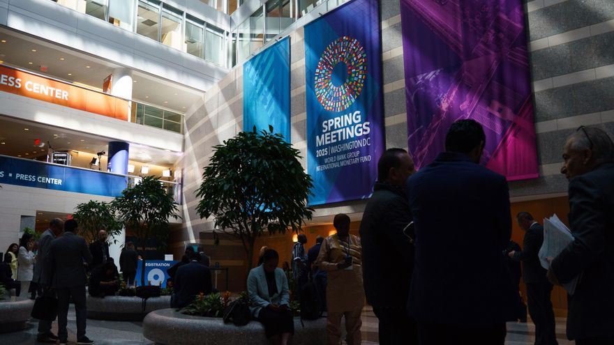 El Banco Mundial pronostica un crecimiento económico de 0 % en México en 2025