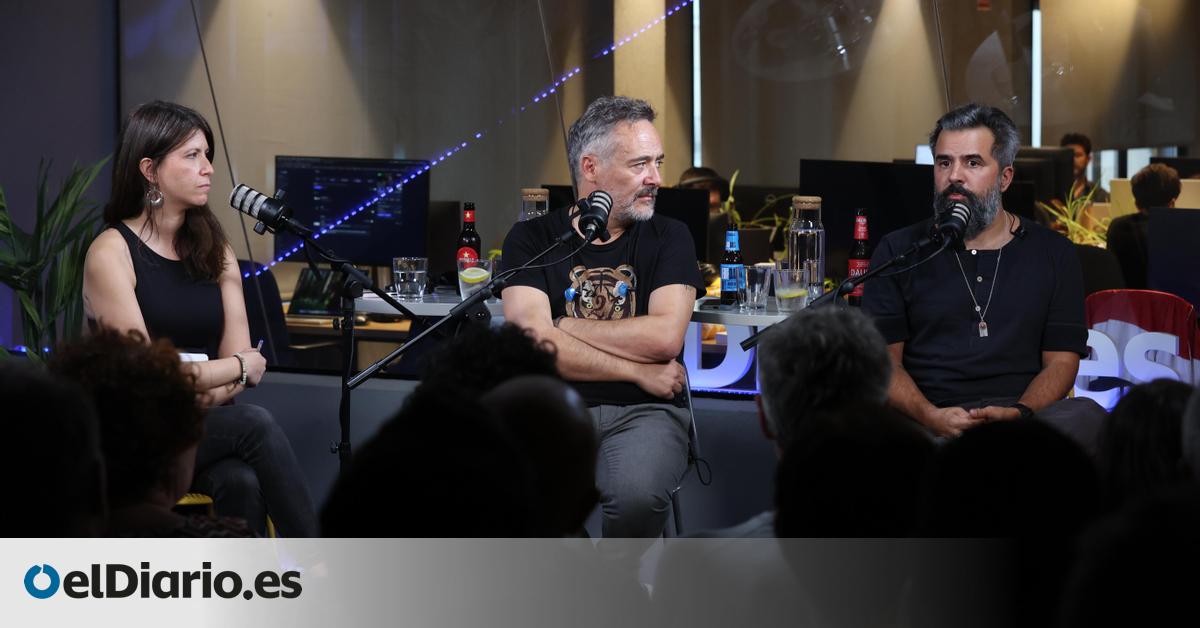 Love of Lesbian, en su encuentro con socias y socios en la redacción de elDiario.es: “Es ajeno a la realidad pensar que alguien que hace canciones no puede hablar de política”