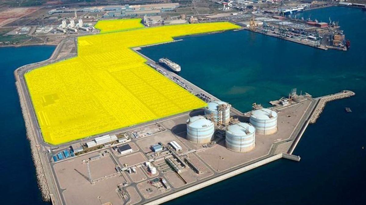 Sagunt pide ubicar la macroplanta solar de la gigafactoría en el puerto marítimo para que no afecte a terreno agrícola