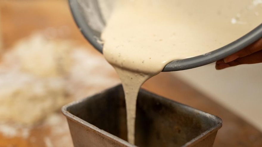 El roux es parte de la mezcla que se usa para hacer muchos tipos de salsas, entre ellas la bechamel