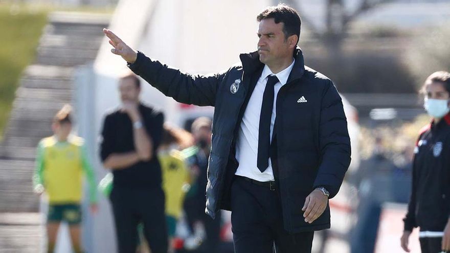 Alberto Toril, entre los candidatos para ocupar el banquillo de España