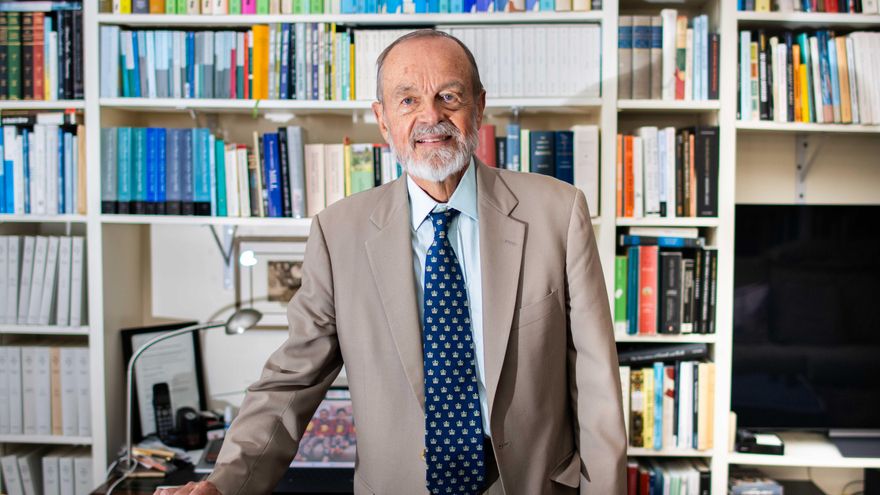 Premio BBVA al filósofo que ha reivindicado la ciencia como eje de la democracia