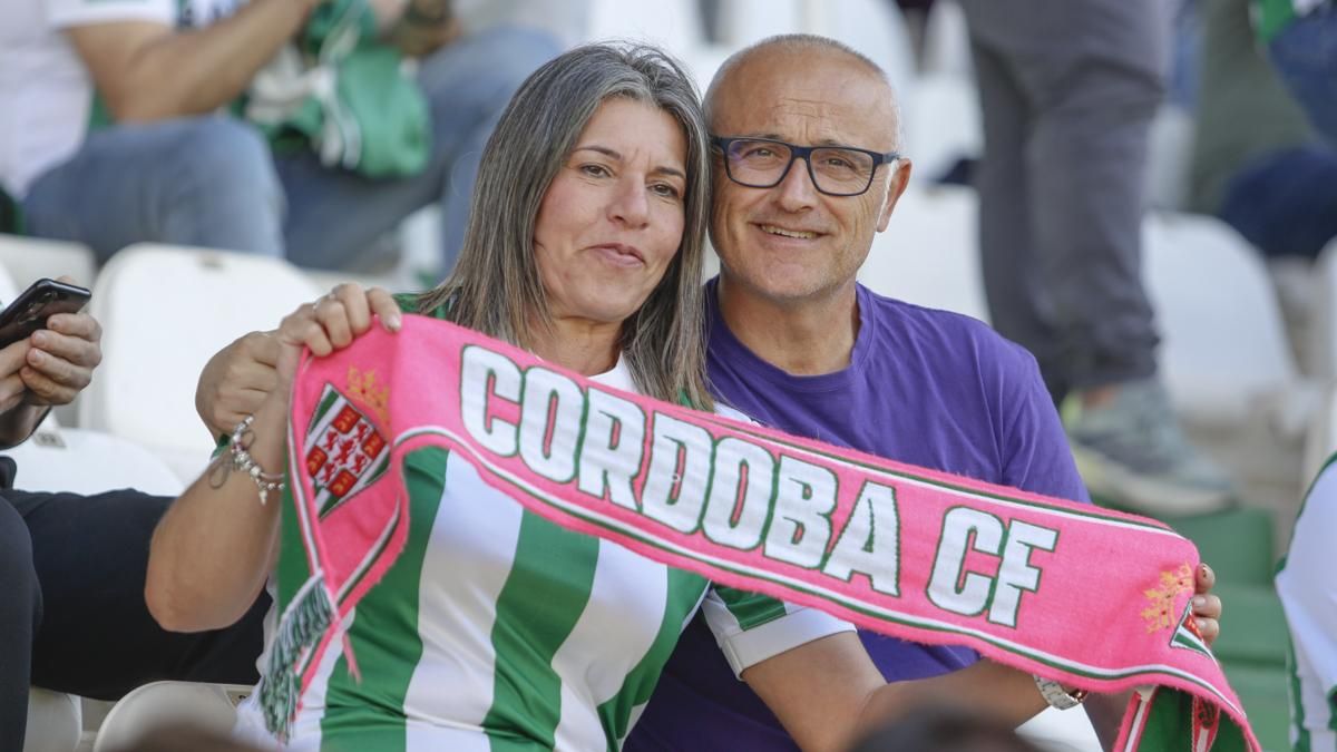 Grada Blanquiverde del Córdoba CF - SD Eibar