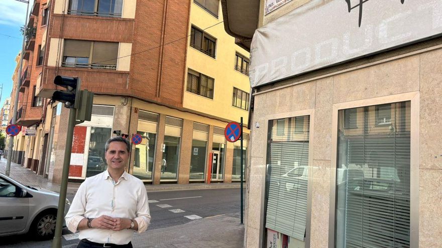 Vox tramita retirar del callejero de Castelló los nombres de País Valencià, Joan Fuster, Isabel-Clara Simó y Empar Navarro