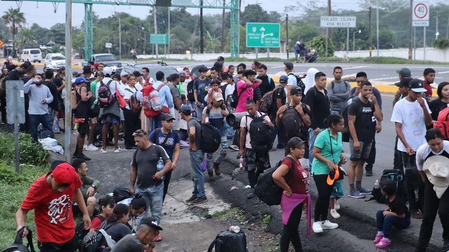 Una caravana migrante parte del sur de México para presionar en vísperas de las elecciones