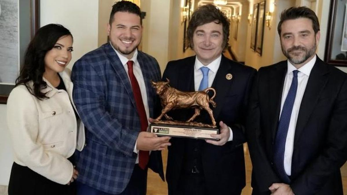 Gaby WallStreet y Tony Delgado: la pareja trumpista con vida de ricos que premió a Cerimedo y lleva a Milei otra vez a EE.UU.