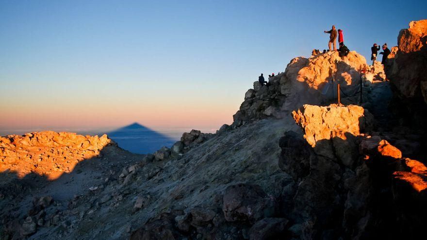 El consejero de Transición Ecológica aboga por autorizar rodajes en el Parque Nacional del Teide "de forma selecta"