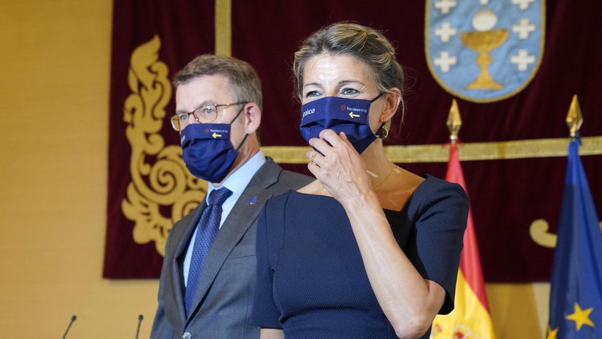 La vicepresidenta segunda del Gobierno y ministra de Trabajo, Yolanda Díaz, junto a El presidente de la Xunta, Alberto Núñez Feijóo.