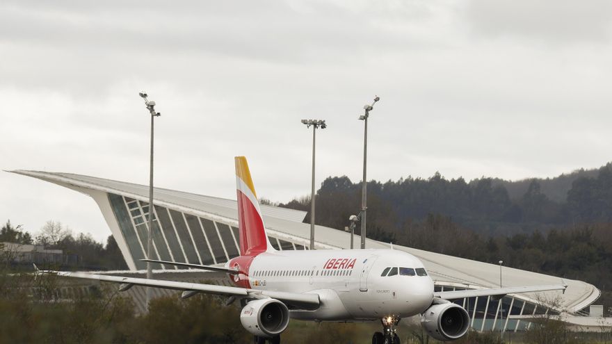Venezuela retira el permiso a Iberia y otras aerolíneas por suspender sus vuelos al país en plena tensión con EEUU