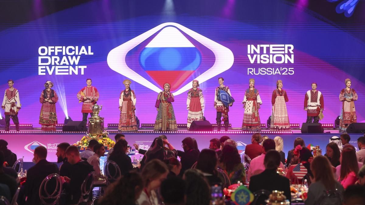 Rusia celebra su alternativa a Eurovisión para proteger los valores tradicionales de la “perversión” de Occidente