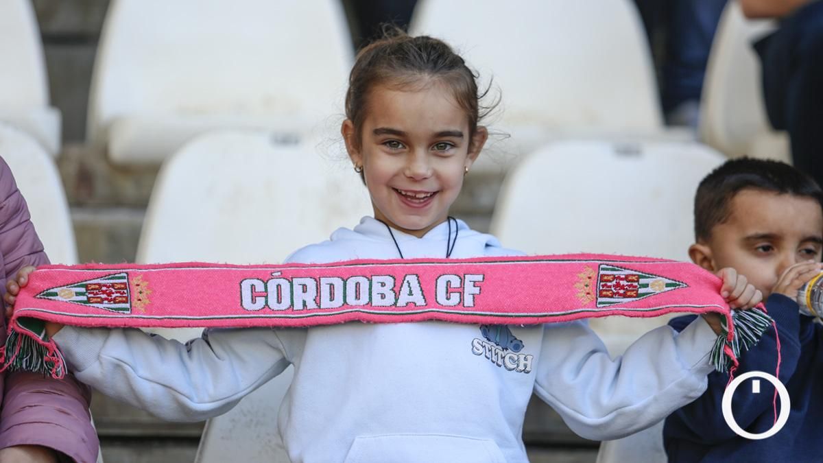 Grada Blanquiverde del Córdoba CF - SD Huesca