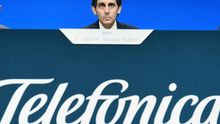 Telefónica se apoya en la televisión y en los paquetes para no perder negocio en España