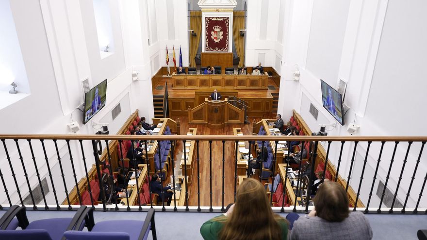 Un inesperado giro de guion en las Cortes de Castilla-La Mancha convierte a PP y PSOE en aliados para limitar el trasvase