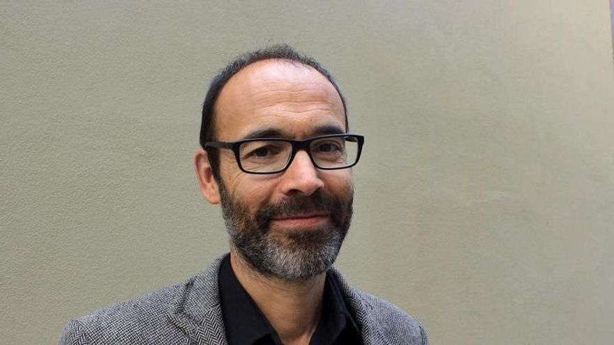 El escritor Gabi Martínez