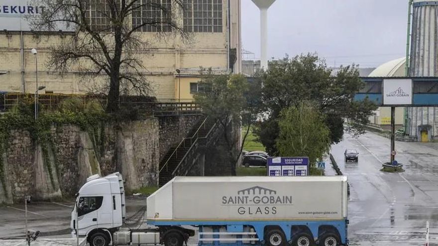 Los trabajadores de Saint Gobain inician a partir de mañana una huelga para evitar un ERE que afecta a 125 empleados