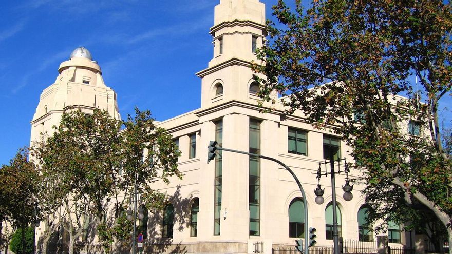 La Universitat de València investiga si el policía infiltrado se matriculó de forma irregular