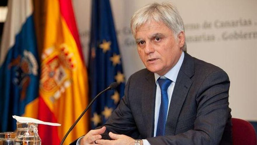 Pérez: "No hay privatización de los comedores escolares en Canarias"