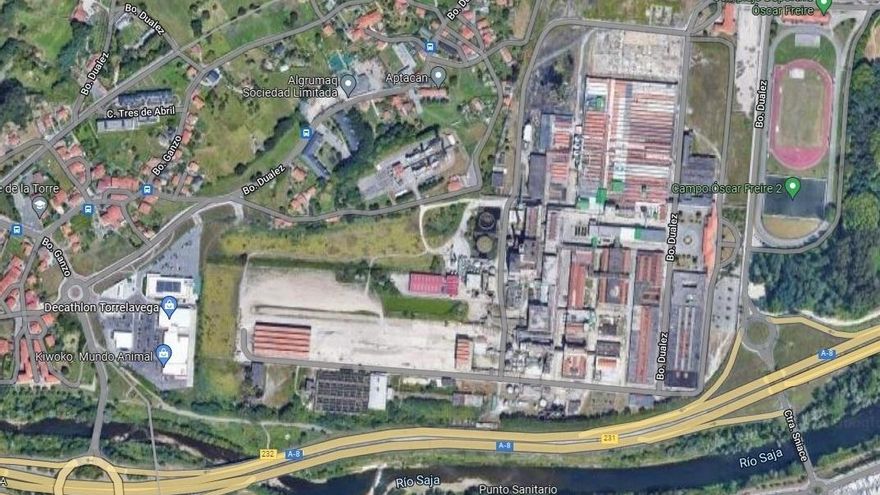 Archivo - Una de las fincas de Sniace a subasta