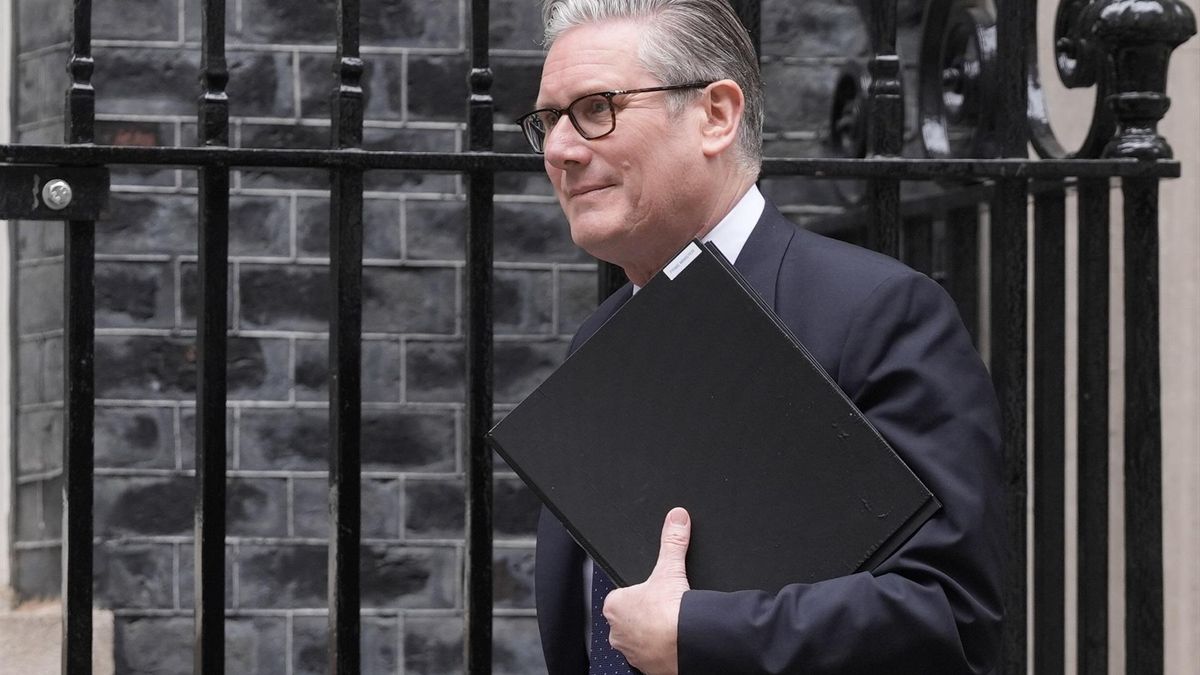 Starmer, de nuevo en apuros por el nombramiento de Mandelson: esta vez por China