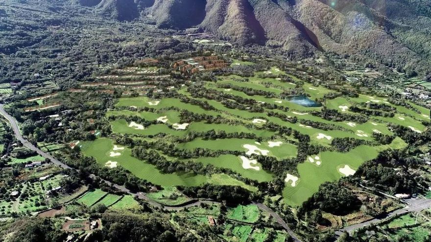 Más La Palma reúne 45.000 firmas contra el proyecto 'ecoresort' La Pavona